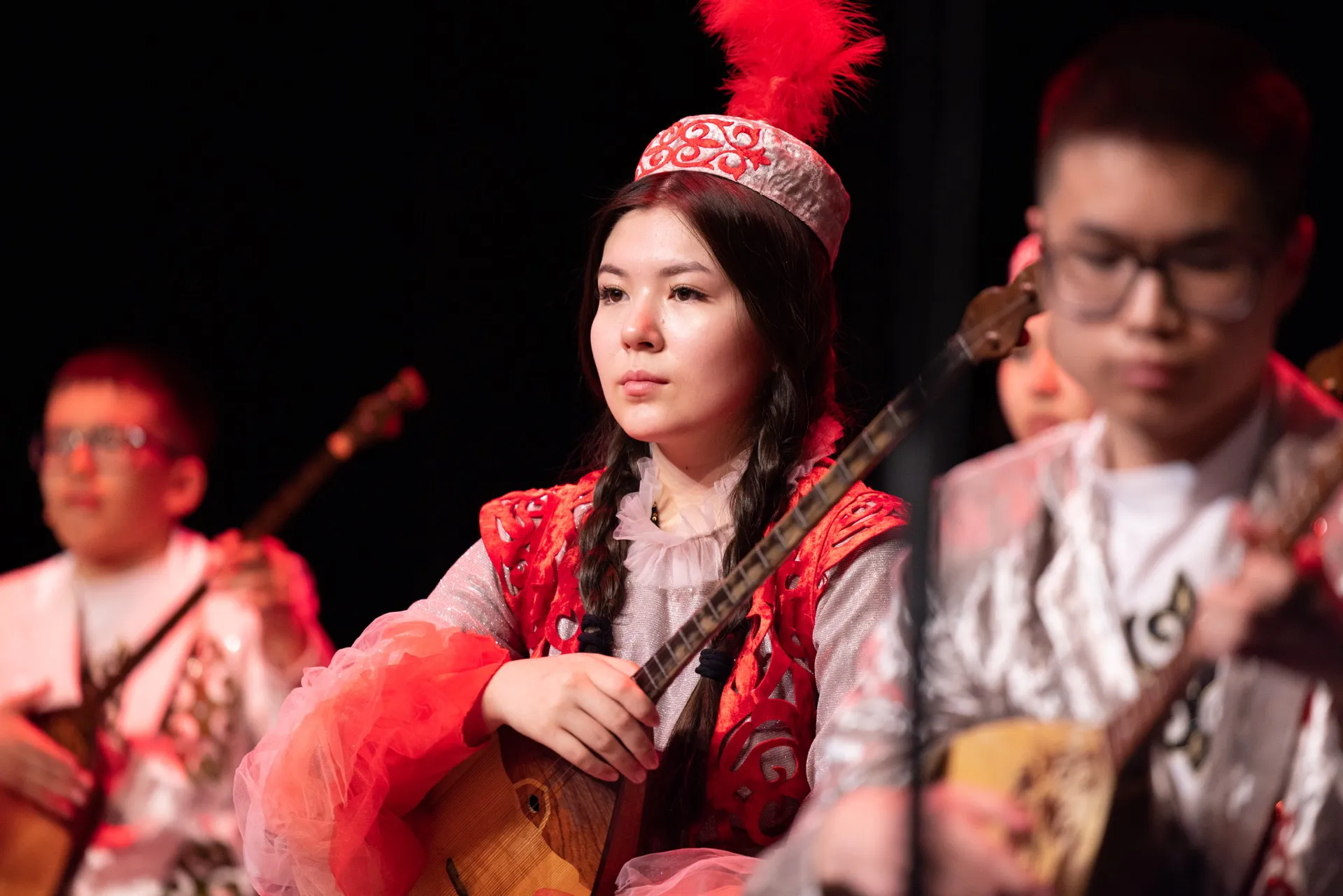 kazakhstan-in-paris-290323-couleur-hd-355-2-1.webp